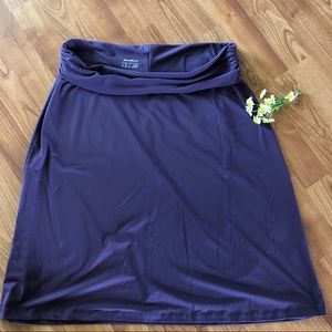Eddie Bauer berry size large knit foldover skirt